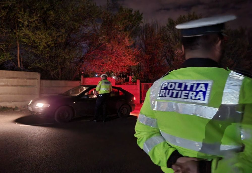 Razie de noapte la Topraisar. Ce au găsit polițiștii