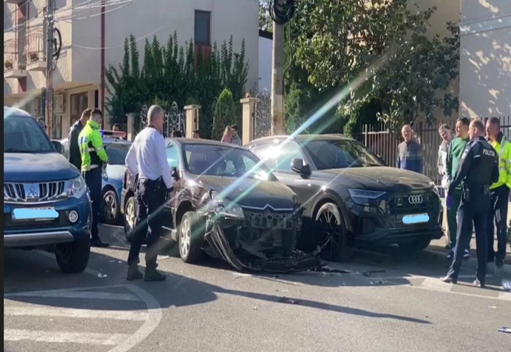 VIDEO Urmărire pe străzile din Constanța. Patru mașini avariate