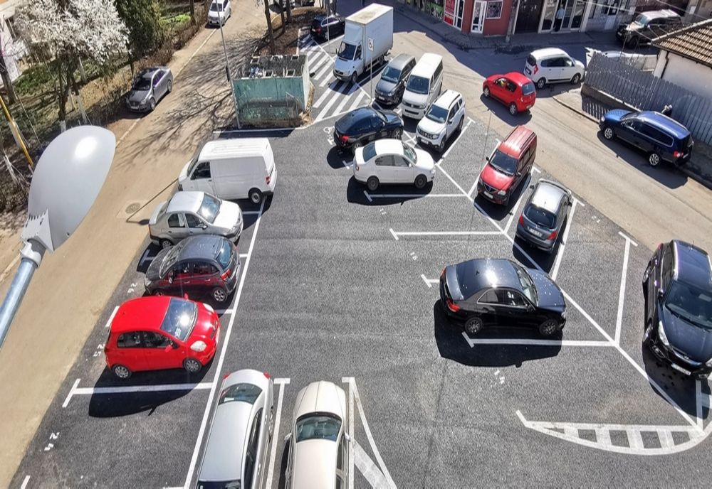 O  nouă parcare destinată riveranilor a fost finalizată 