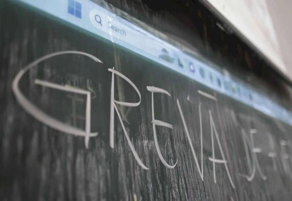 Greva generală din Învățământ îi ține pe jar pe părinți. Ministerul Educației, solicitat să comunice regulile și condițiile din școli