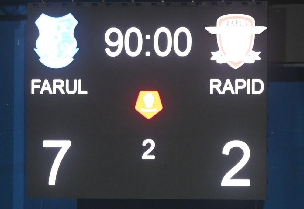 Cea mai tare poantă după meciul Farul și Rapid. N-a fost blat sau accident, au omagiat noul album METALLICA