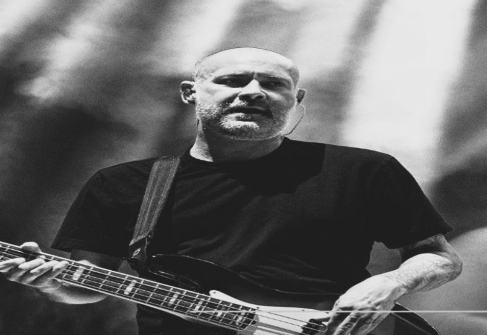 A MURIT BASISTUL TRUPEI LIMP BIZKIT, SAM RIVERS!