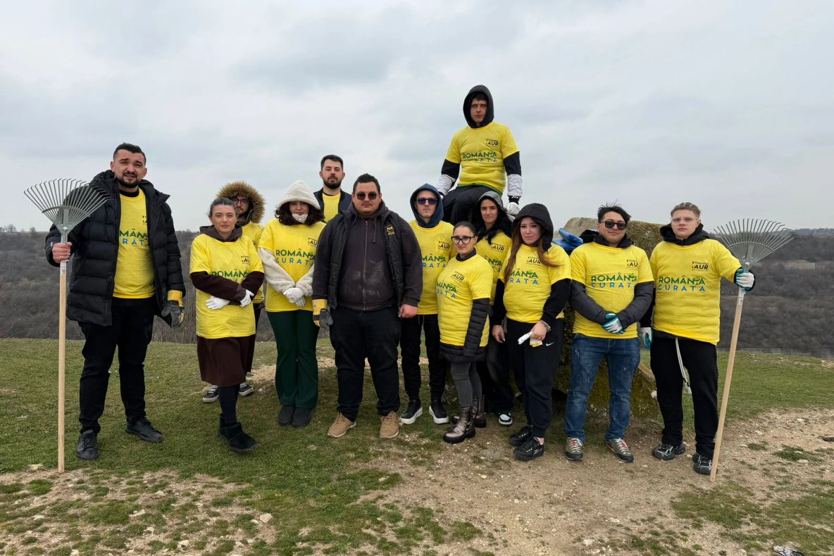 Mobilizarea tinerilor constănțeni pentru mediul înconjurător pe malul Canalului Dunăre-Marea Neagră: Campania „România Curată” a ajuns la Cumpăna.