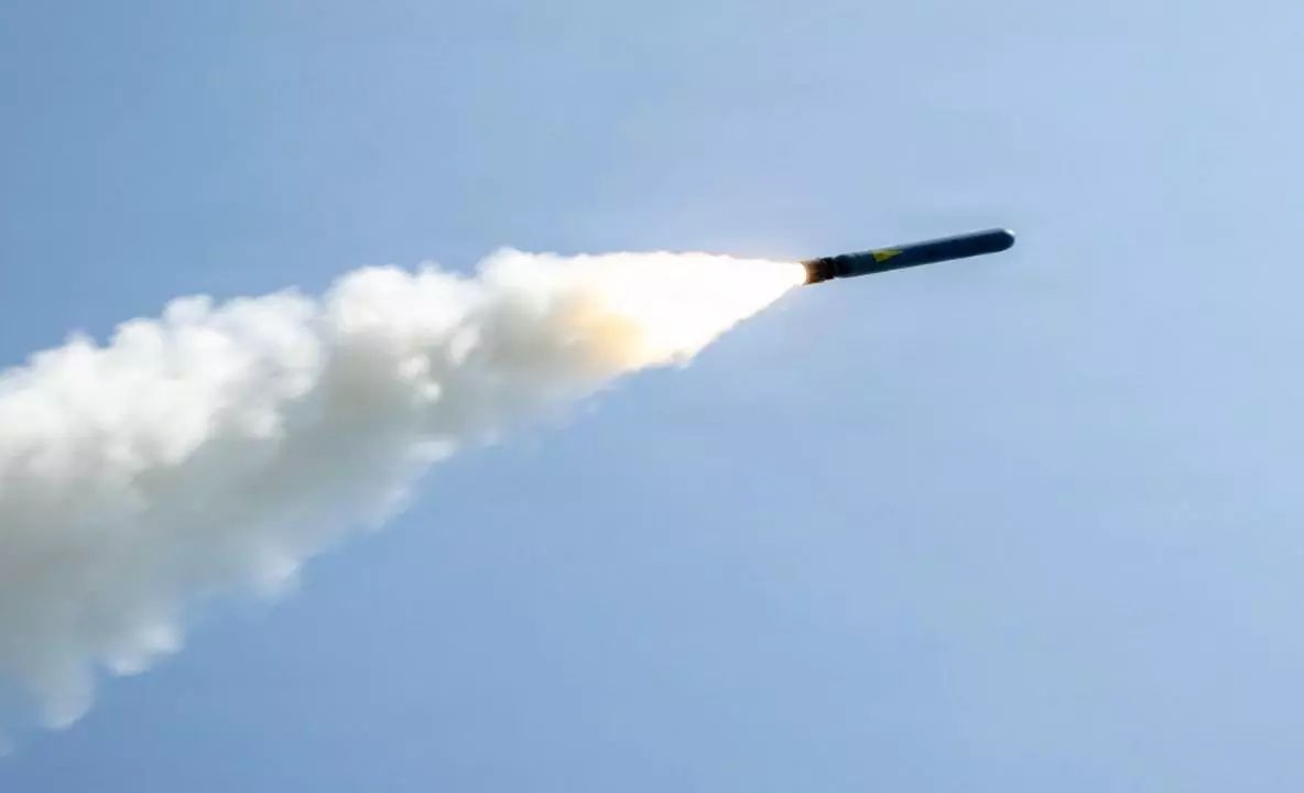 Război în Orientul Mijlociu. Centrale electrice din Kuweit, avariate într-un atac iranian. Rachete lansate și spre Israel