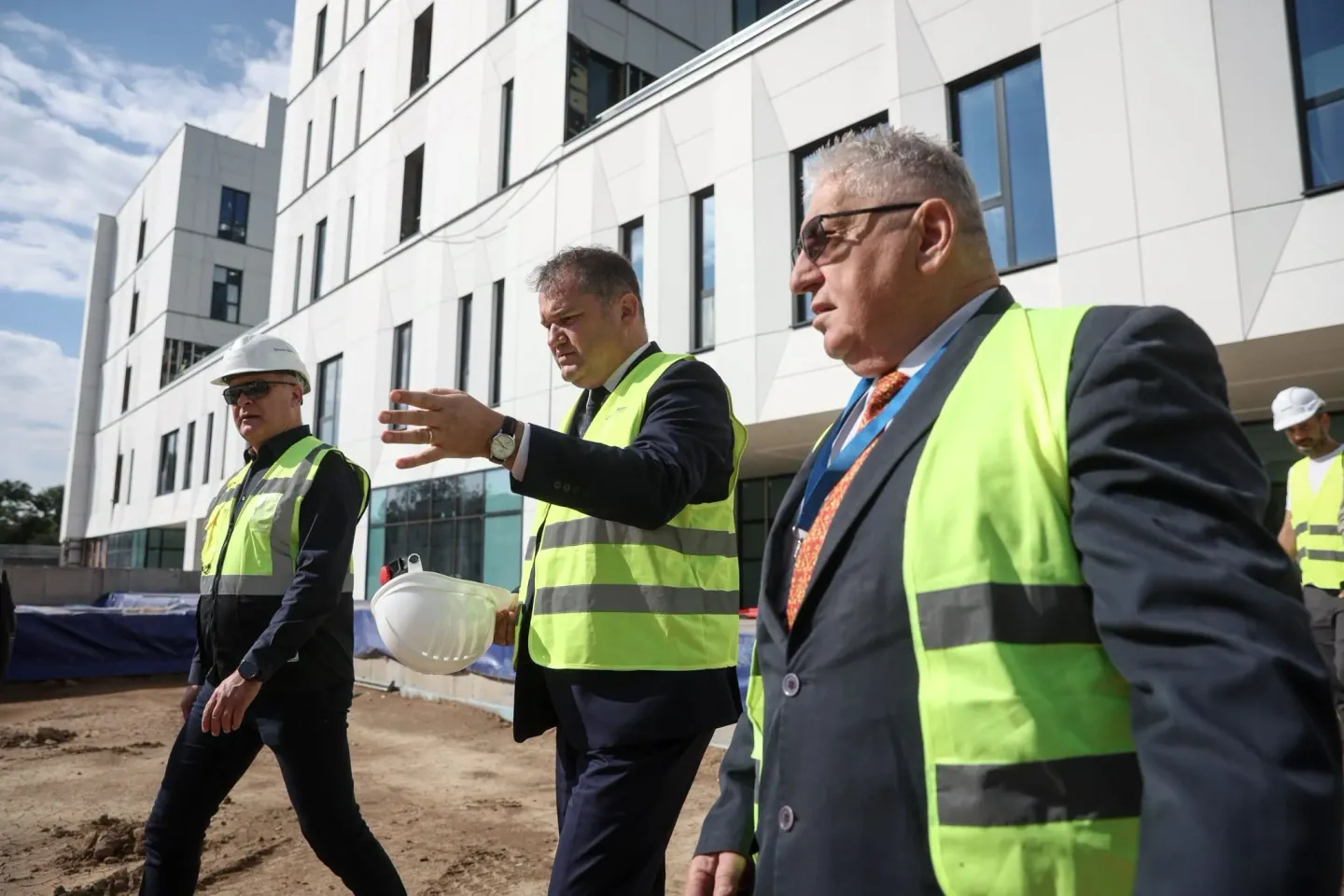 Ministerul Sănătății a plătit peste 174 de milioane de lei pentru modernizarea spitalelor, în doar o săptămână