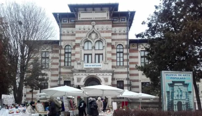 Muzeul de Arta Populara