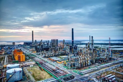 Petromidia_1