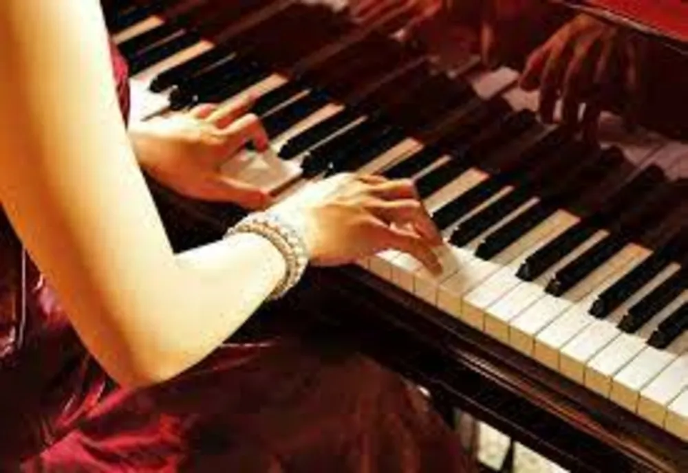 Câștigătorii  Constanța International Competition-Festival for Young Pianists 