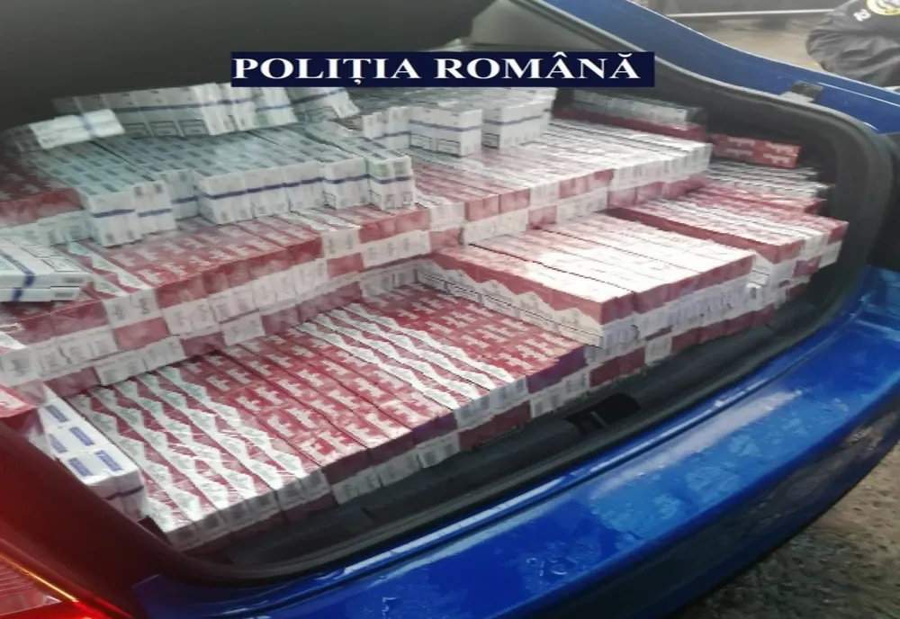 FOTO VIDEO| Flagrant si percheziții. Contrabandiști săltați de mascați