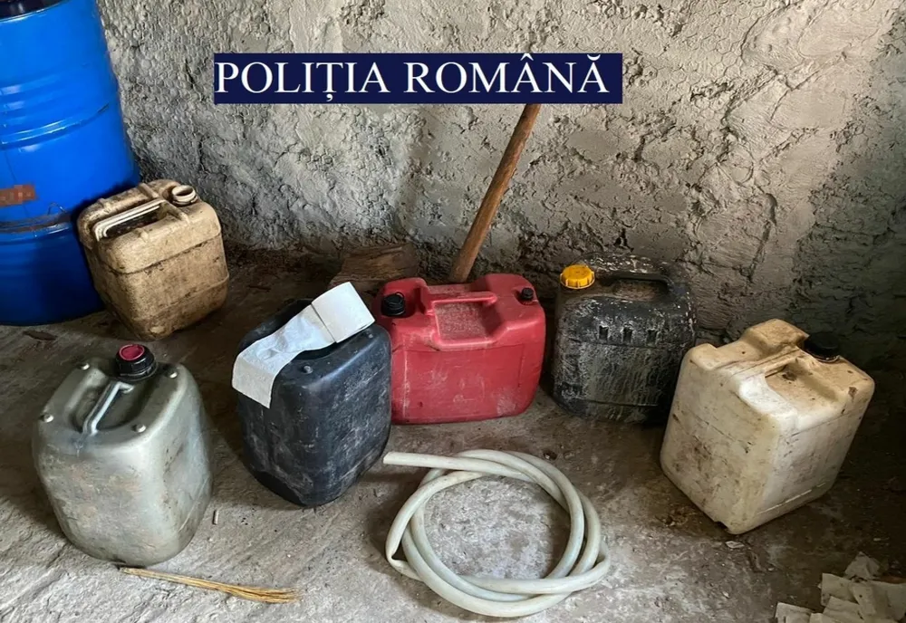 Percheziții la hoții de combustibil. Trei persoane reținute