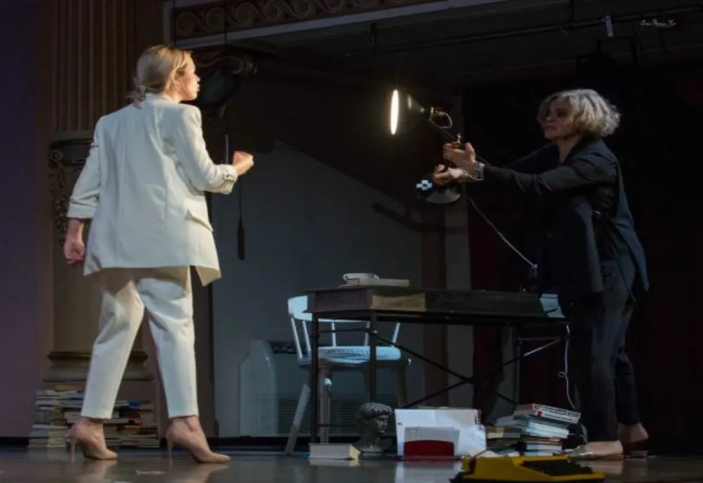 Maia Morgenstern și Cătălina Mihai pe scena constănțeană