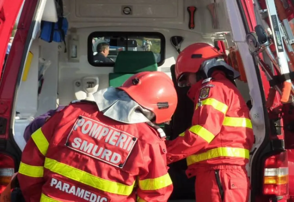 Un bărbat a ajuns la spital după explozia unei butelii. Bărbatul are arsuri grave pe 70% din corp