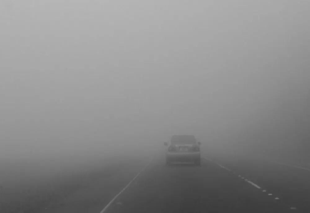 Ceața diminuează vizibilitatea în trafic pe Autostrada A2 București -Constanța