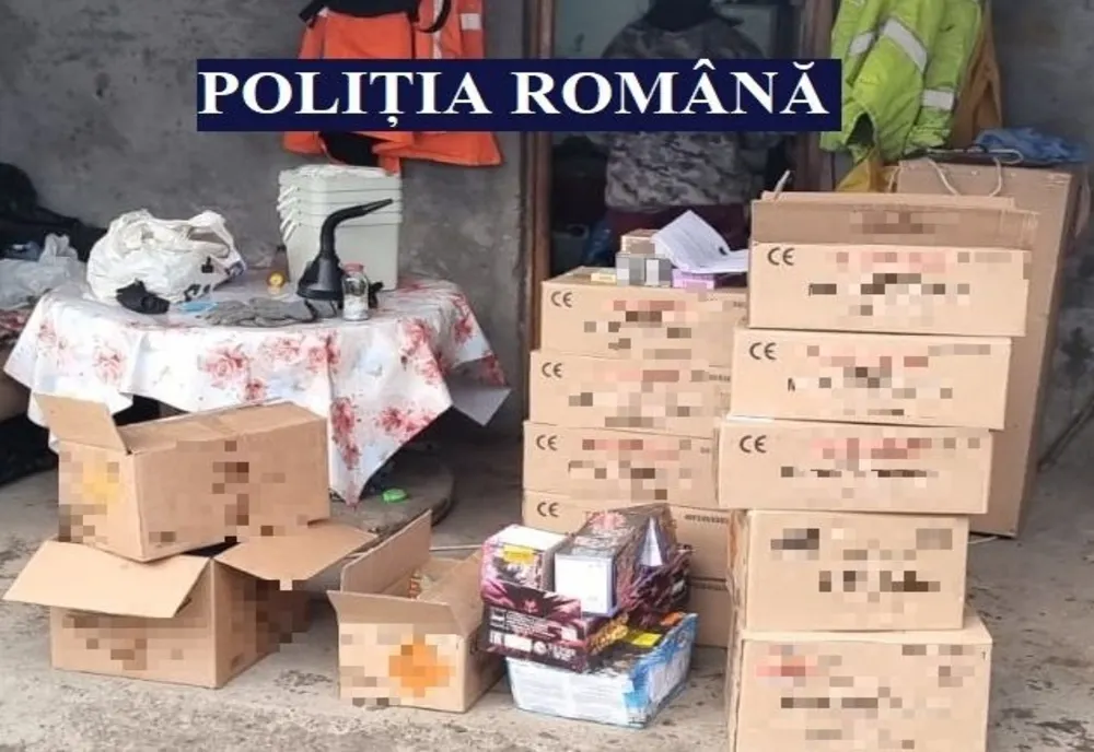 VIDEO FOTO Tone de articole pirotehnice confiscate de politiști