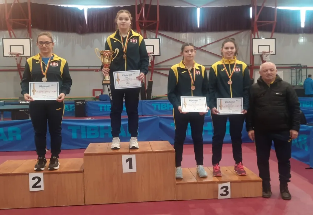 Au fost desemnați câștigătorii concursului Top 16 Seniori la tenis de masă desfășurat la Buzău