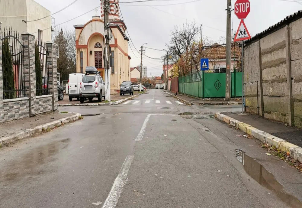Restricții de trafic pe strada strada Răzvan Vodă