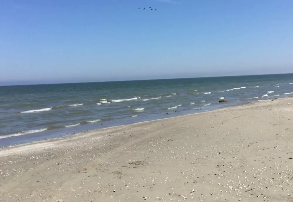 Proiectil găsit pe plaja din Sfântu Gheorghe
