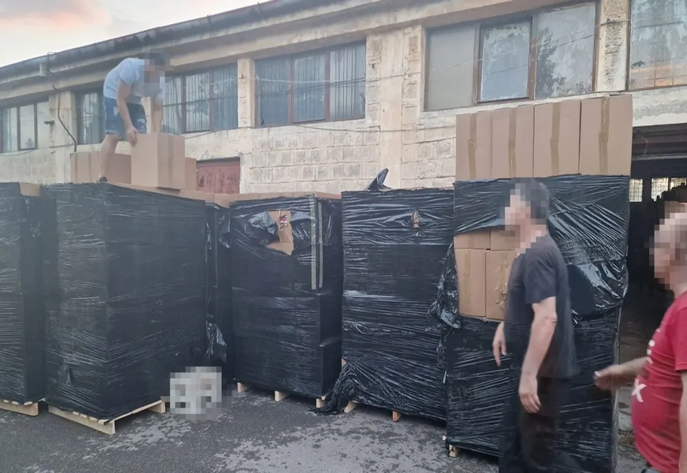 VIDEO Captură uriașă de țigări de contrabandā. 760.000 de pachete confiscate de polițiștii de frontieră