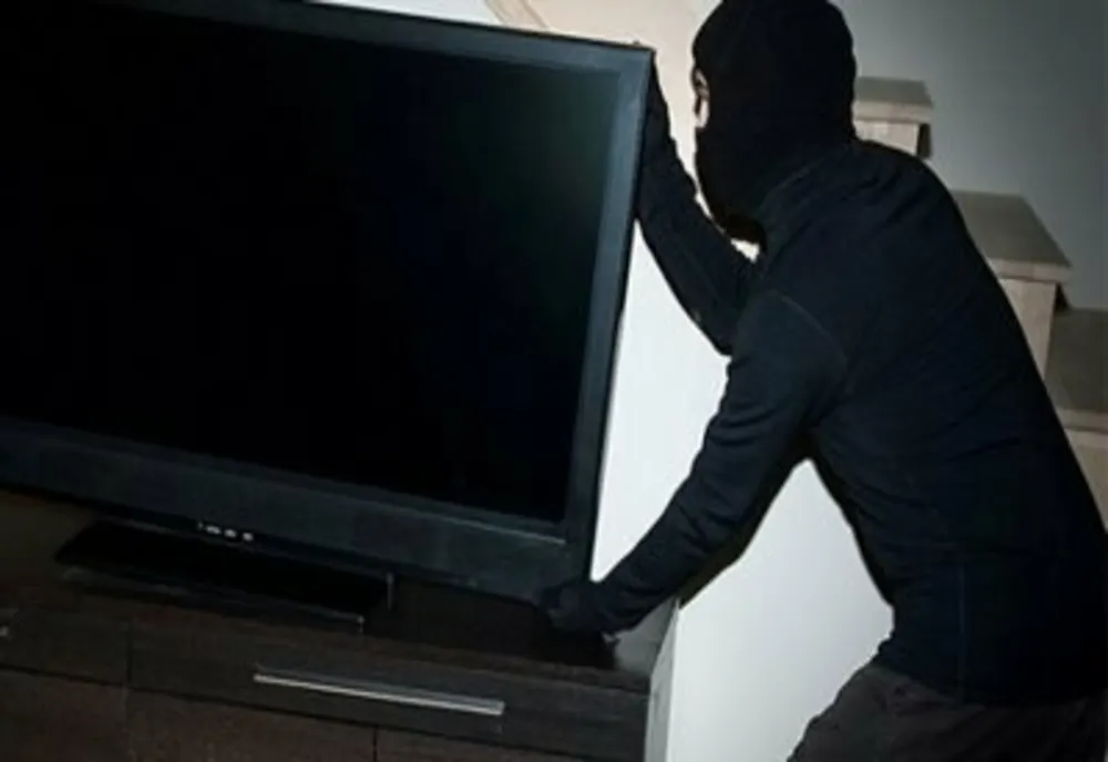 În arest pentru furtul unui televizor