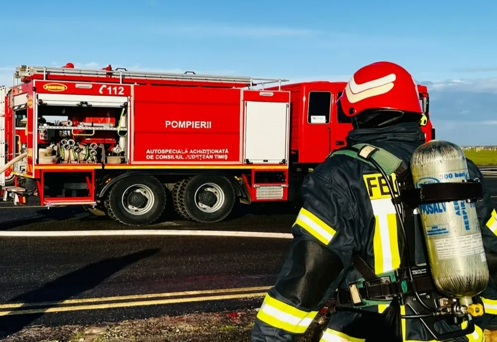 Incendiu la o vopsitorie auto din Ovidiu 