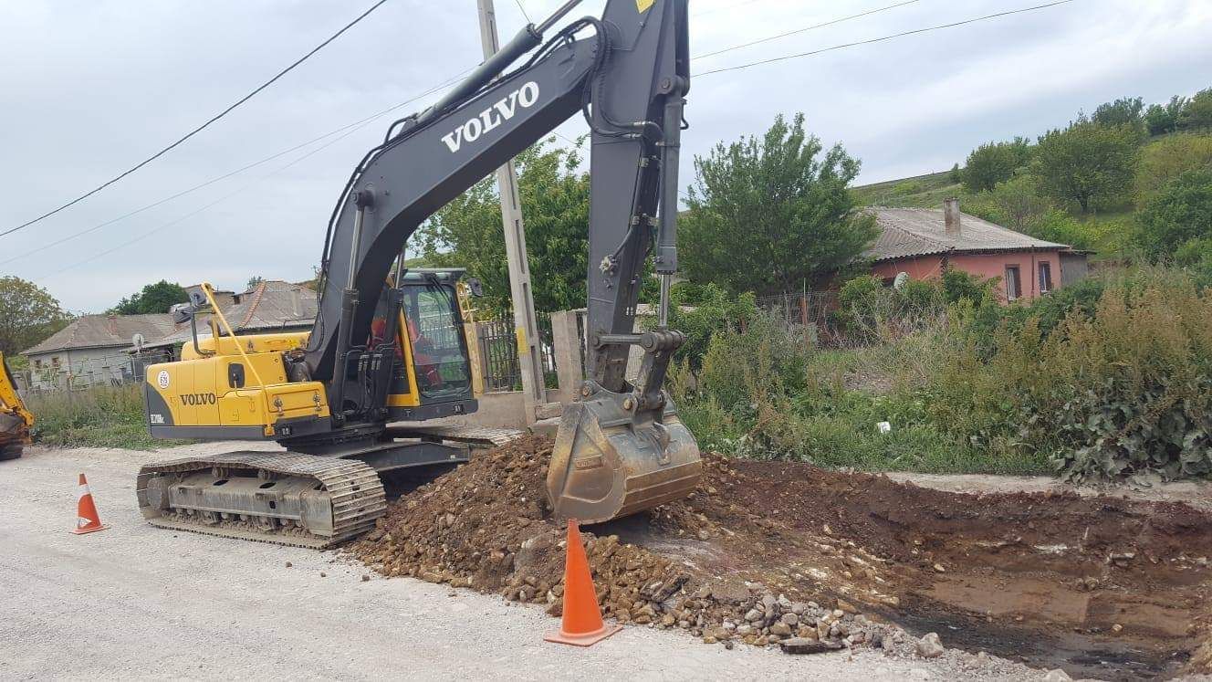 60708642_2437906143111853_2473265223868350464_o