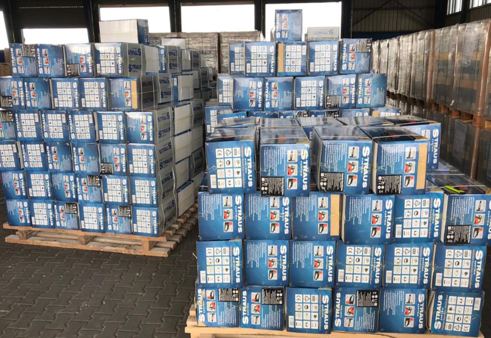 Bunuri contrafăcute, de peste 1.200.000 lei, confiscate în Portul Constanţa Sud Agigea 