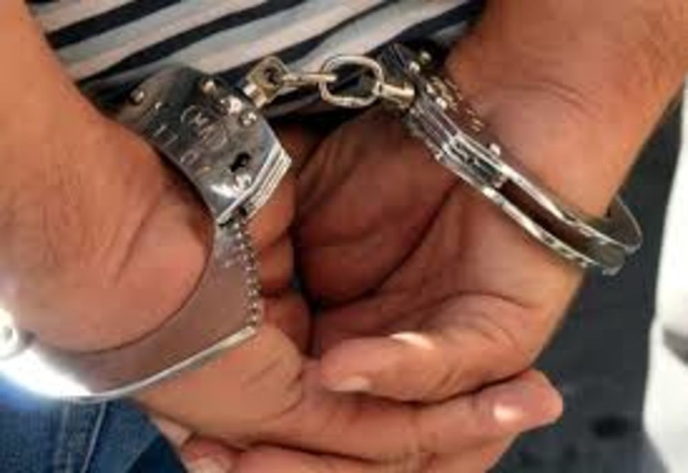 Egiptean reținut după ce și-a amenințat concubina că îi omoară copiii