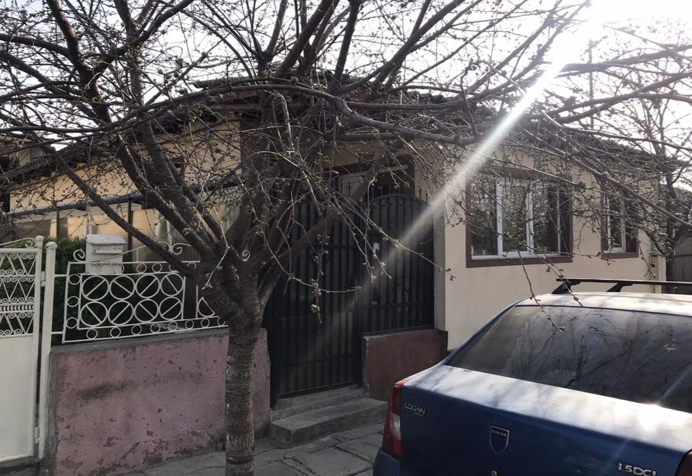 FOTO VIDEO| Alertă la Medgidia. Fetiţă de patru ani înjunghiată de masa sa 