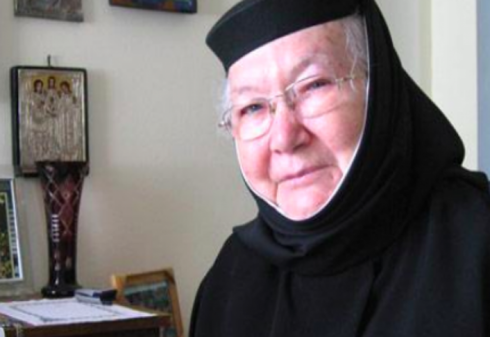 Maica Semfora Gafton, stareţa Mănăstirii Sfânta Maria de la Techirghiol  a trecut la cele veșnice