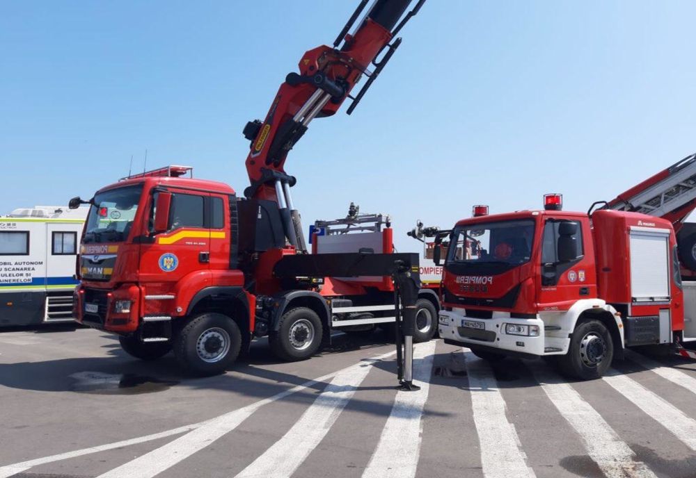 Peste 1000 de pompieri din 26 de județe vor suplimenta  efectivele de salvatori aflate pe litoral