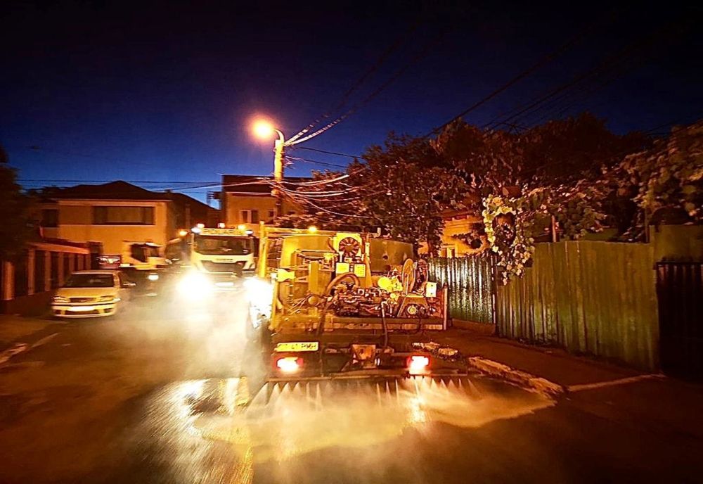 Acțiunea de dezinfecție continuă, la Constanța