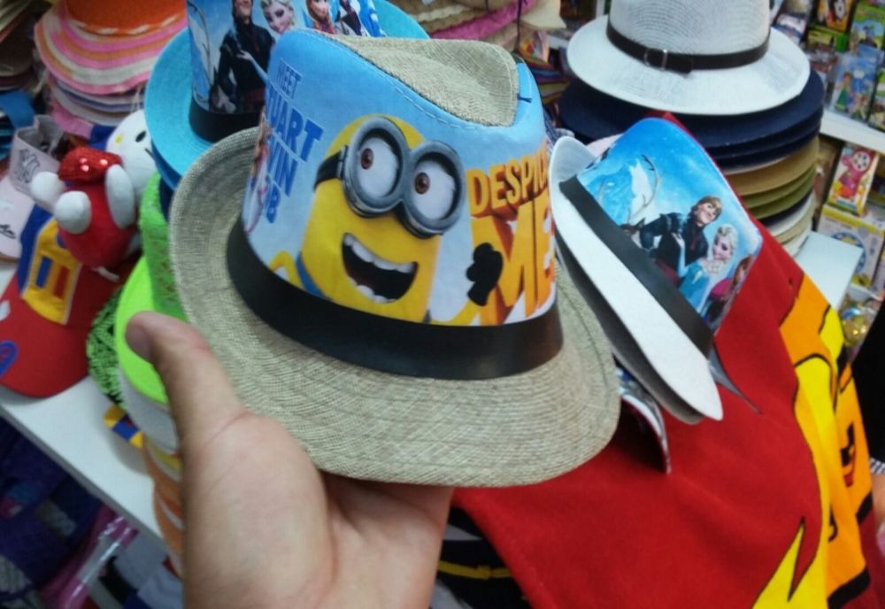 Dosare penale pentru vânzarea de produse contrafăcute în Mamaia