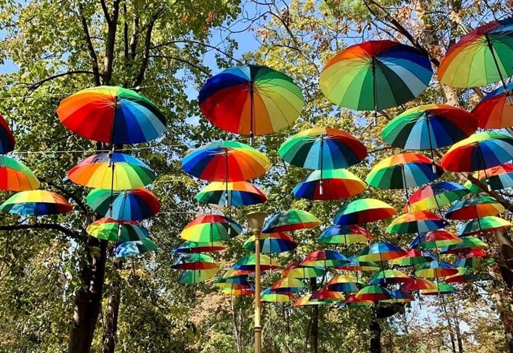 Spectacole și proiecții cinematografice, în acest weekend, la Constanța