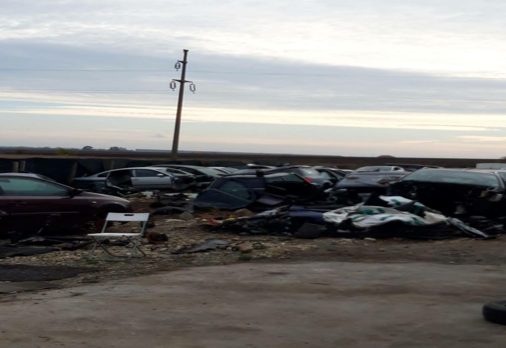 Garda de Mediu în control la centrele de dezmembrari auto. Amenzi drastice