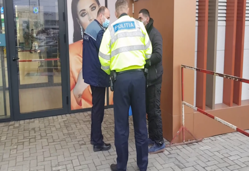 Scandal cu agenții de pază din Shopping City Buzău