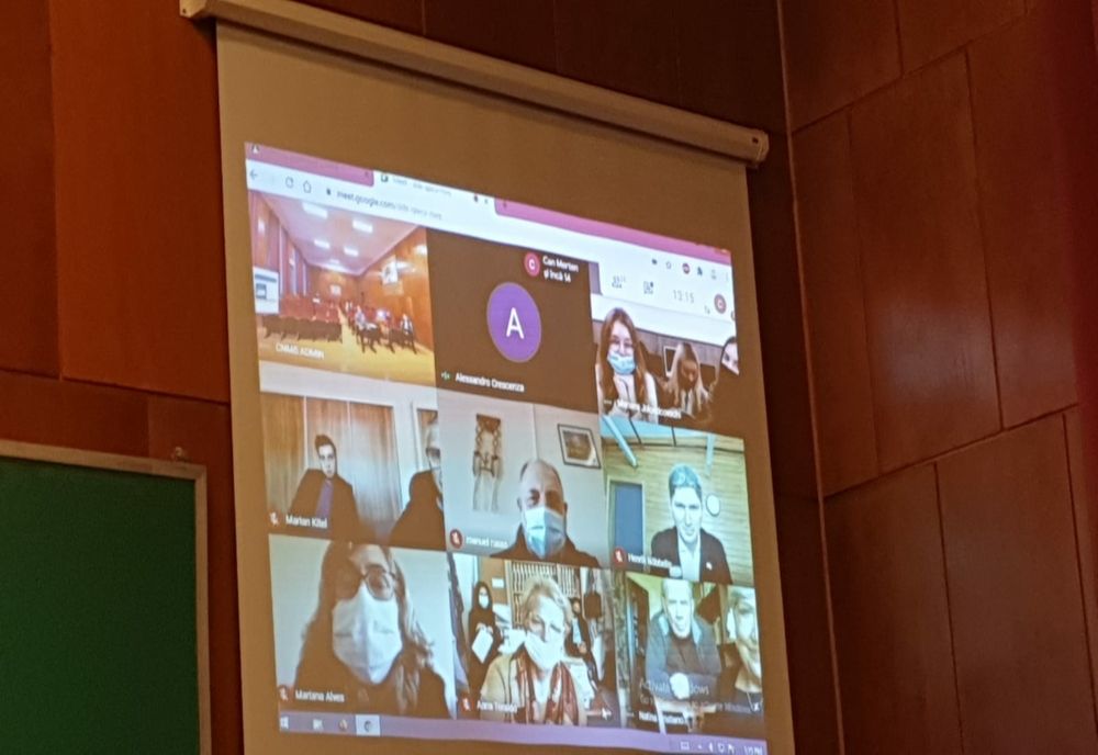 Premii pentru elevii Colegiului Naţional „Mircea cel Bătrân” la Concursul Internaţional de Creaţie „Marco e Alberto Ippolito”