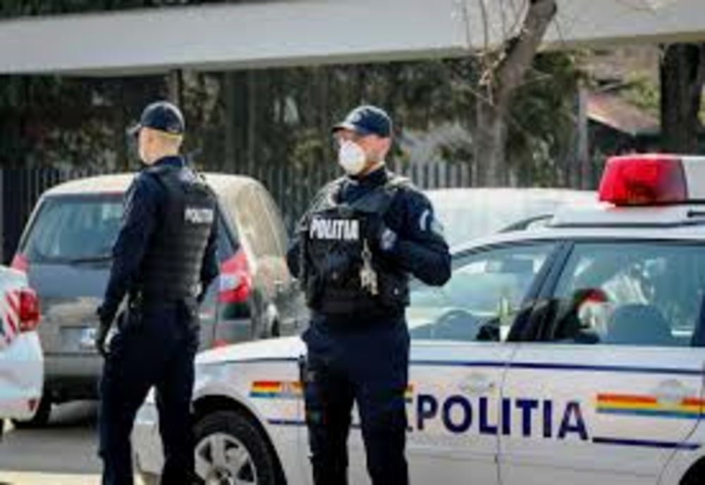 Ce amendă a primit o femeie care a continuat campania pe internet