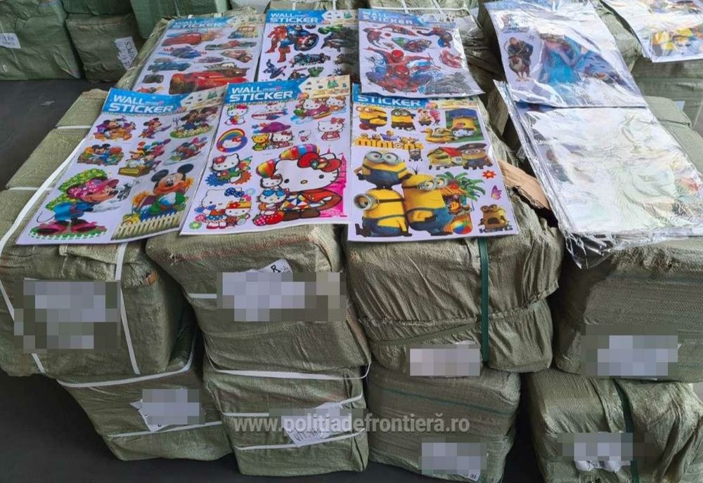 Bunuri contrafăcute în valoare de oeste 500.000 lei, depistate în Portul Constanța