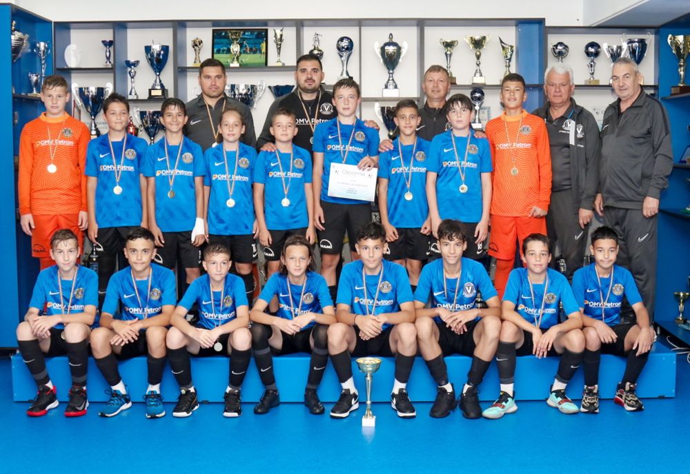 Academia Hagi organizează turneul U13 "Campionii Creează Campioni"