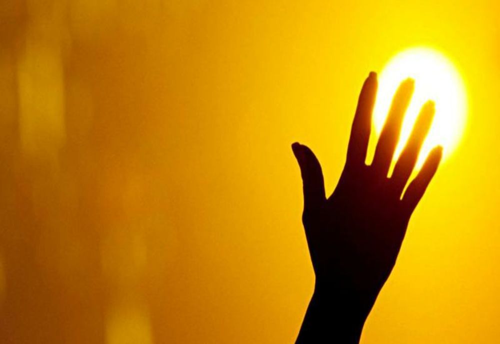 Cum scapi de caniculă. 10 sfaturi utile