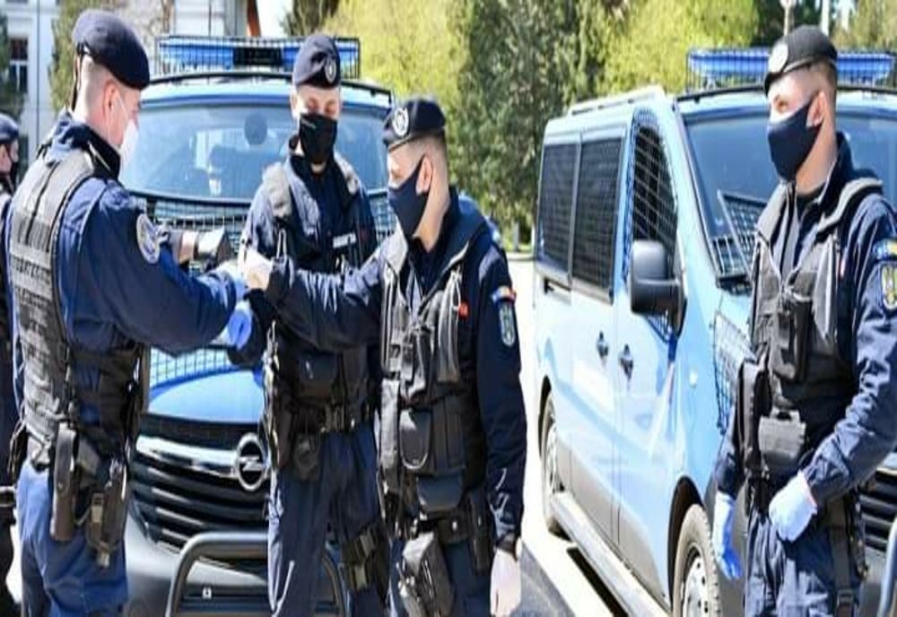 Jandarmii constănțeni prezenți la meciul de fotbal dintre FCV Farul Constanța –F.C.S București