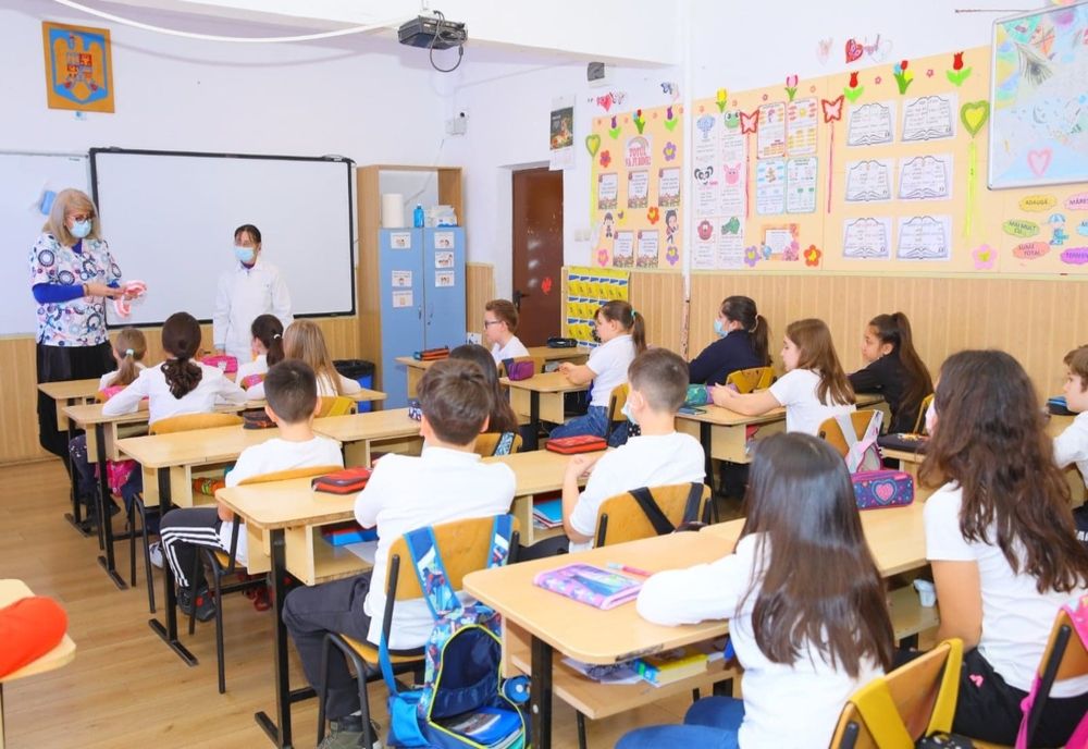 Ziua mondială a sănătății orale, marcată la Constanța