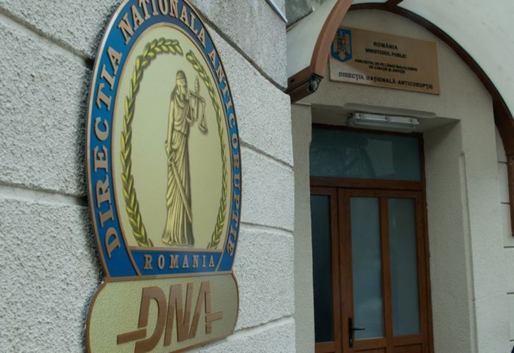 Avocat din Baroul Călărași cercetat de DNA pentru MITĂ