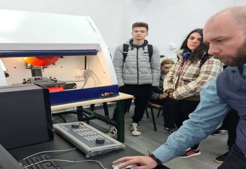 Săptămâna promovării profesiei şi carierei la Facultatea de Inginerie Mecanică, Industrială și Maritimă