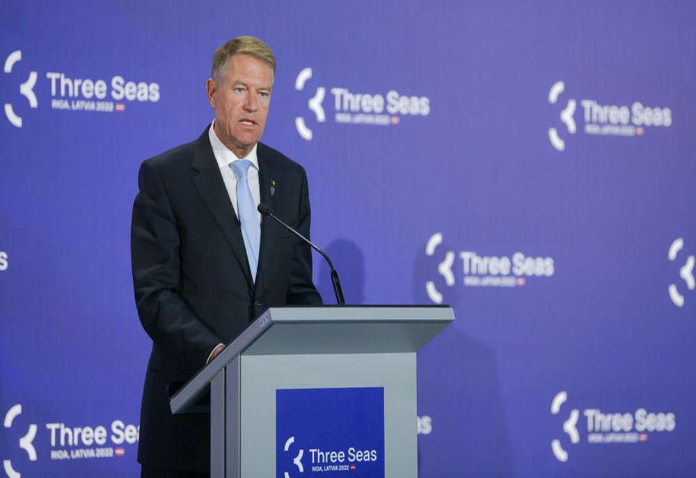 Klaus Iohannis: România va găzdui din nou în 2023 Summitul Inițiativei celor Trei Mări şi Forumul de Afaceri