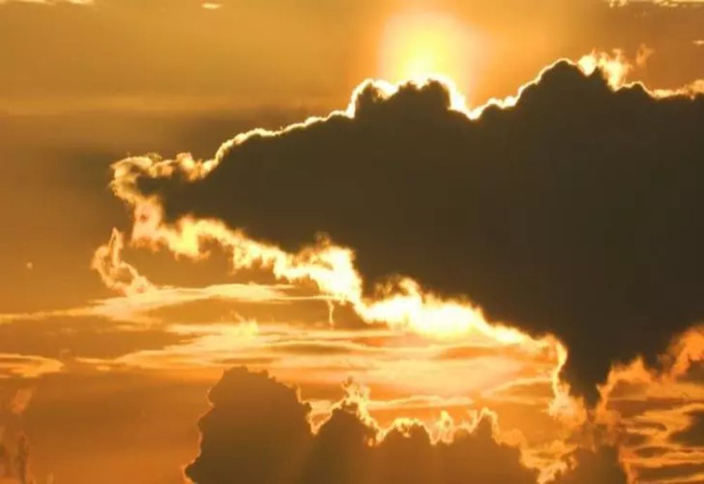 AER TROPICAL peste România - zonele lovite de un val de căldură. Unde se întorc în forță vijeliile