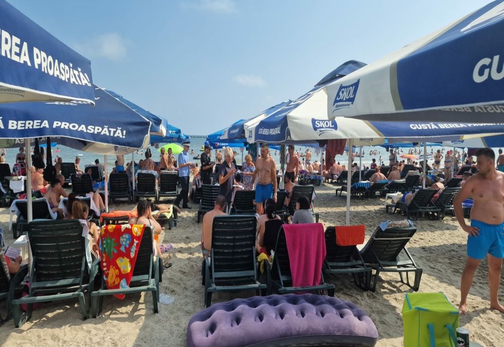 Polițiștii și jandarmii, acțiuni pe plaja din Mamaia