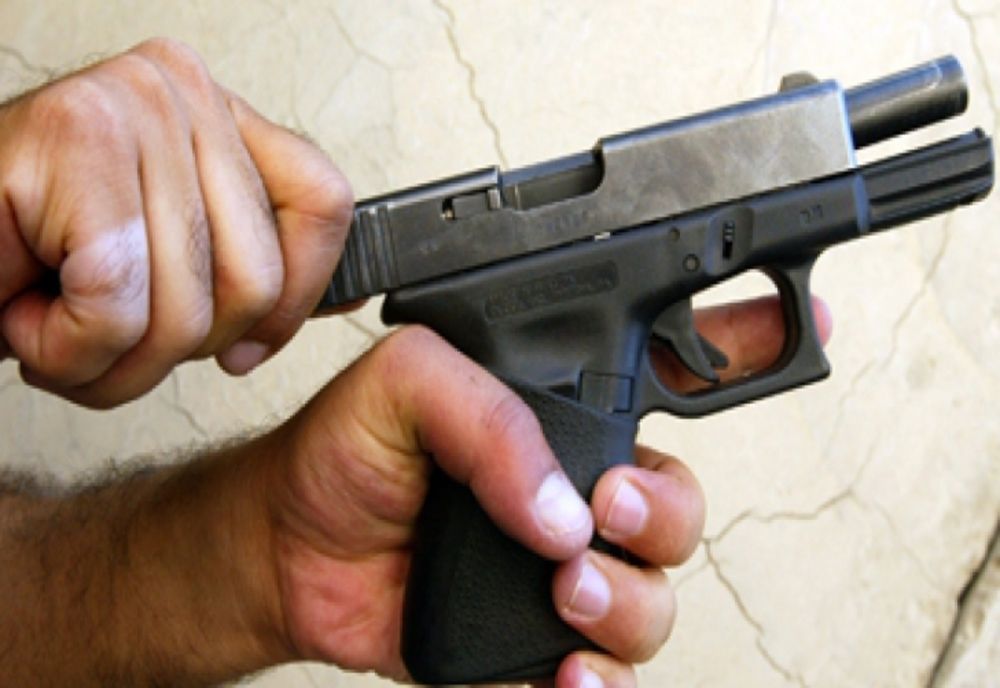 Fiul unui cunoscut procuror din Constanța s-a împușcat în cap