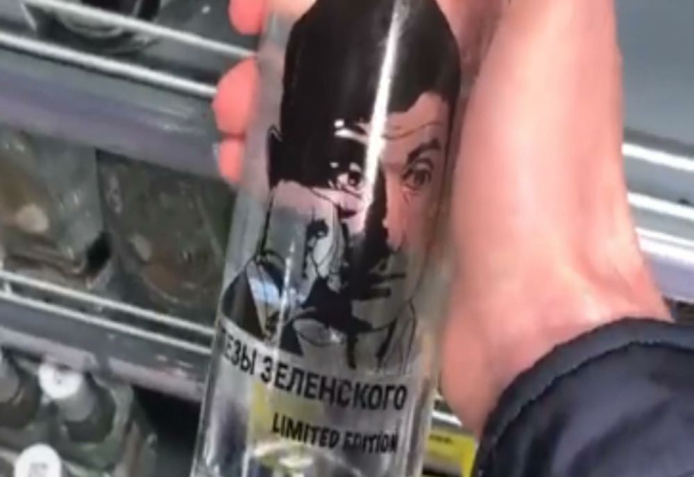 S-a urcat beat pe moped și a dat nas în nas cu poliția