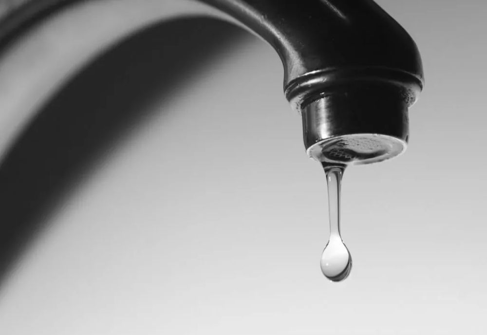 Apa caldă va fi oprită în Constanța